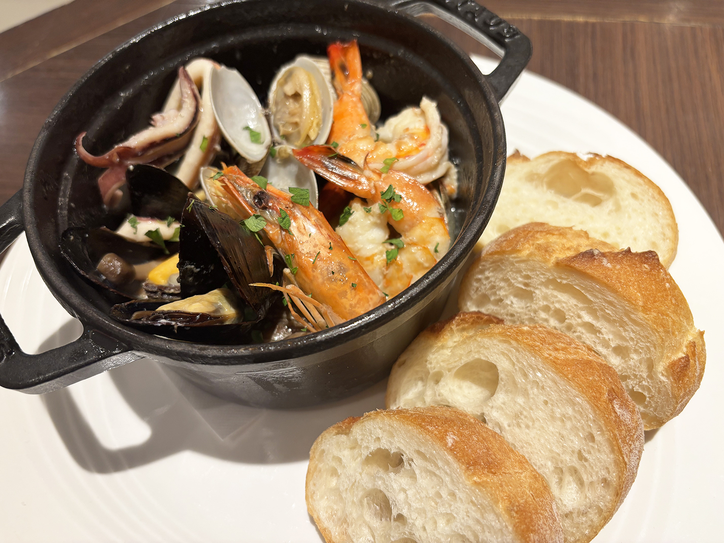 魚介のアヒージョ