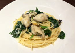 おすすめパスタをご紹介！「冬季限定　広島県産牡蠣とちぢみほうれん草のクリームソースパスタ